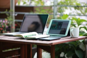 Laptop Digital Marketing: Can You Make Money